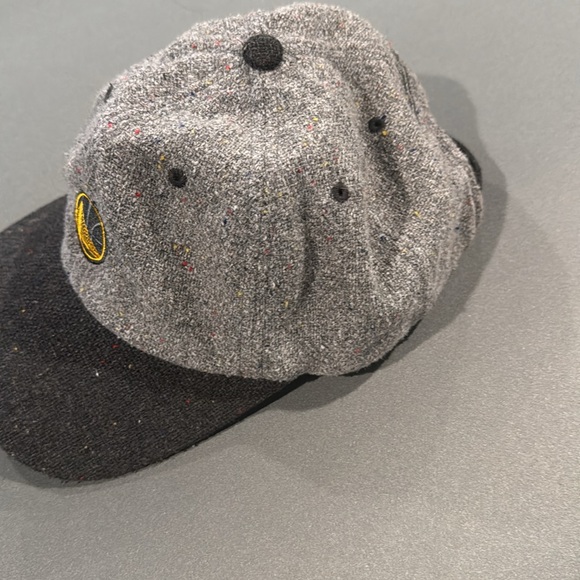 Mitchell & Ness Golden State Warriors Gray & Black Adjustable Hat Cap Wool - Picture 6 of 9